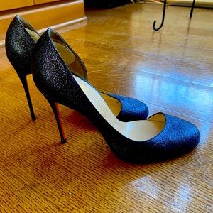 Authentic glitter navy Christian Louboutin heels. (Helmour 100)